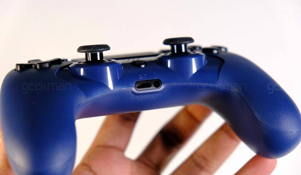 EvoFox Elite Play Review - Wireless Controller For PS4, Phone, TV, iPad