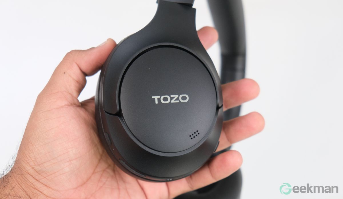 TOZO HT2 microphone